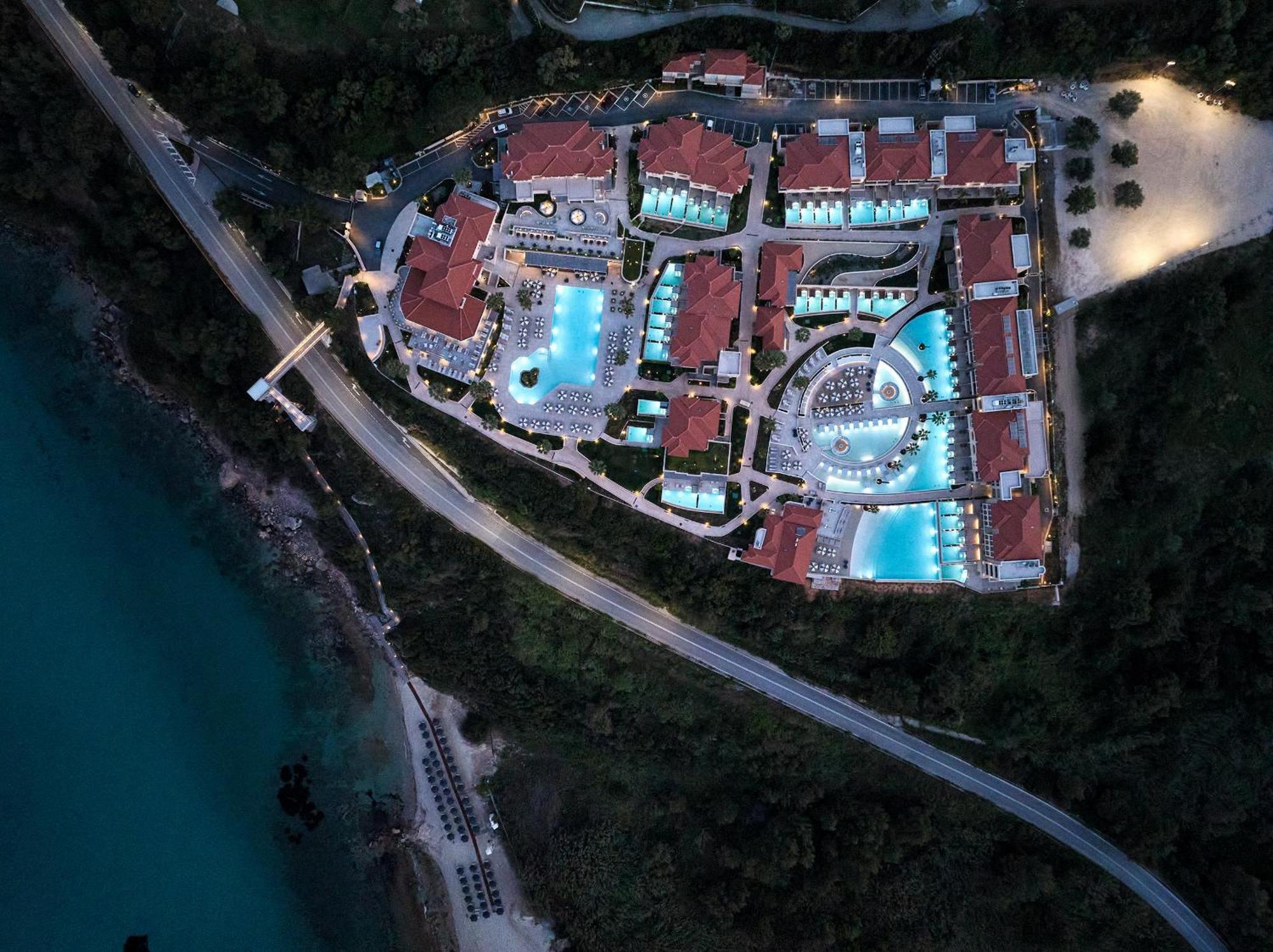 Cora Hotel & Spa Afytos Exterior photo